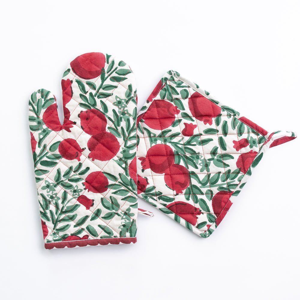 Pomegranate Vine Red & Green Hand Block Printed Oven Mitt Set